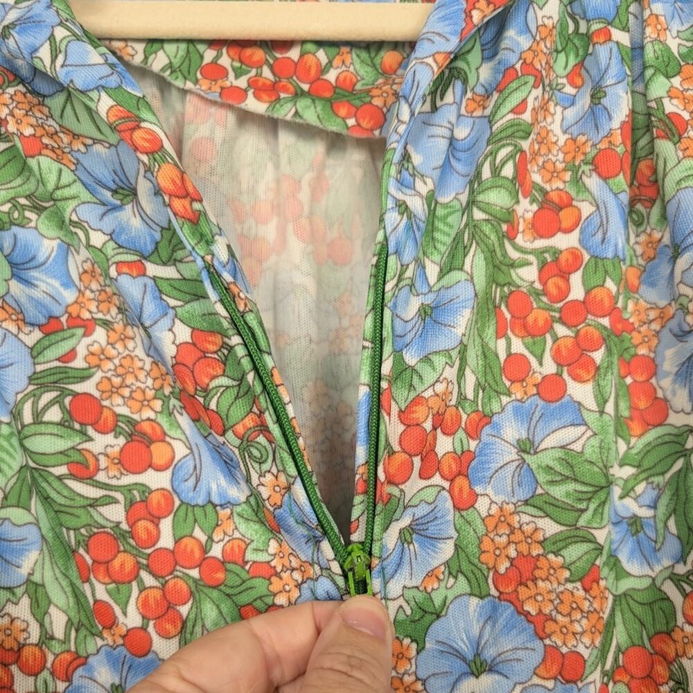 Vintage Floral 60s/70s Style Cottagecore Garden Print House Dress - Picture 6 of 8